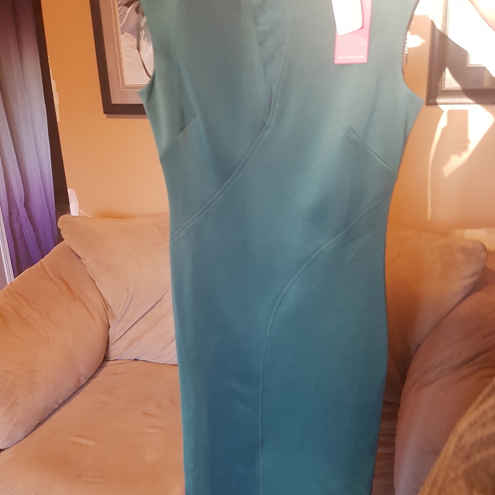 Vince camuto green dress